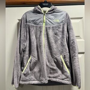 North Face hooded zip up coat size XL (18) kids
